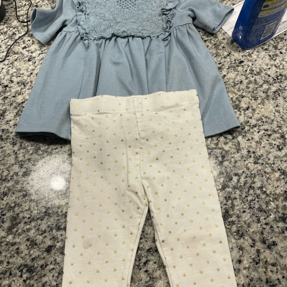 Baby girl 2 piece outfit - Picture 5 of 6